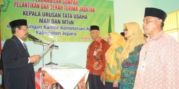 Kepala TU Jangan Sampai Didemo Guru