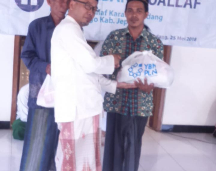 Berbagi Bingkisan Ramadhan dan Buka Bersama Anggota MT Bina Muallaf Karanggondang Mlonggo Jepara