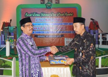 Jika Baik ikuti, Jika Serong dan Bengkok Luruskan