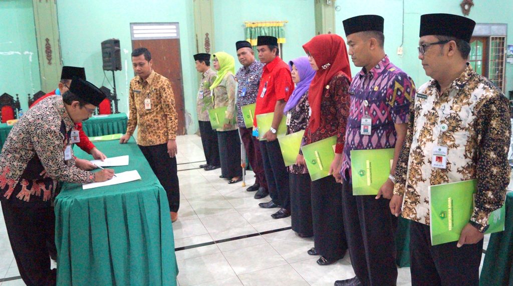 Serahkan DIPA, Kakankemenag: Segera Laksanakan!