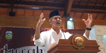 Dua Pesan Ganjar Pranowo Kepada Guru Ngaji
