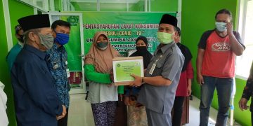 Peduli Covid-19, Kemenag Jepara Bagikan Zakat Lebih Awal