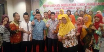 Empat Guru Jepara Ikuti Penyusunan Indikator USBN Madrasah Aliyah