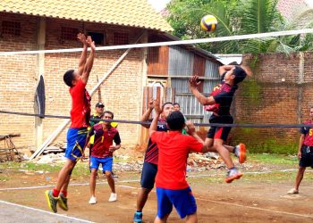 Penuh Semangat, Guru Madrasah  Ikuti Lomba HAB ke-72 di MTsN Bawu