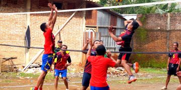 Penuh Semangat, Guru Madrasah  Ikuti Lomba HAB ke-72 di MTsN Bawu
