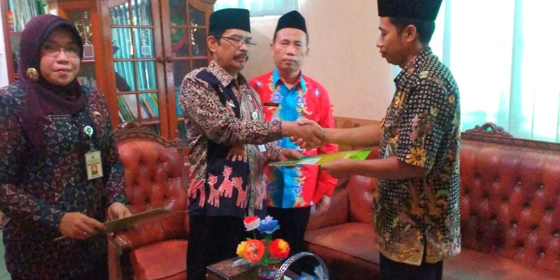 Nor Rosyid : Tekunlah Bekerja Dimanapun Anda Berada
