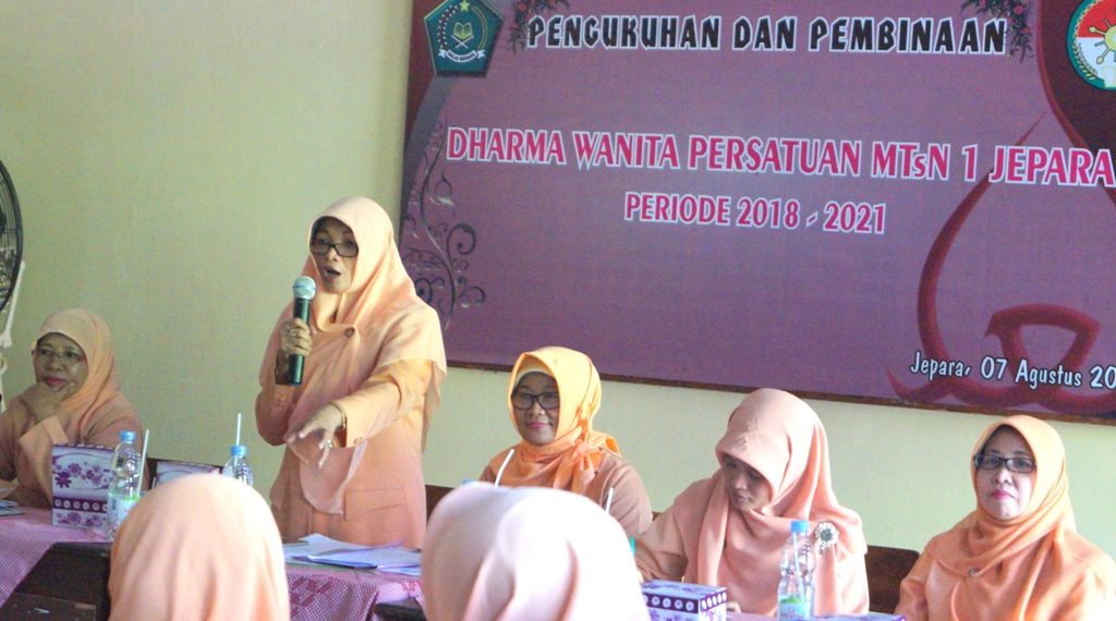Dharma Wanita Harus Terlibat Melakukan Perubahan Bagi Bangsa Kita