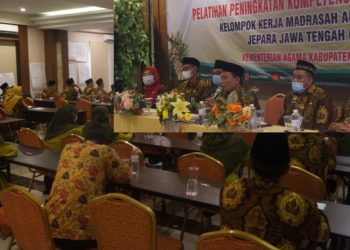 Kamad Jepara Harus Punya Kompetensi Manajemen dan TI