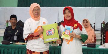 Dihadapan 150 Ibu-Ibu Dharma Wanita, Ibu Kakanwil Sosialisasikan SPAK
