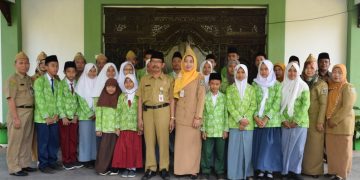 Kakankemenag Lepas Kontingen Kompetisi Sains Madrasah (KSM) Kabupaten Jepara