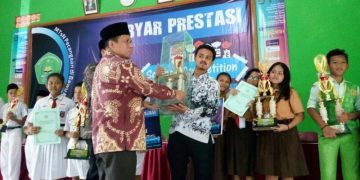 Gebyar Prestasi Dalam Science Competition MTSN Bawu  Jepara
