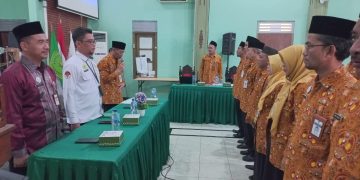 AGPAII JEPARA DILANTIK, NIATKAN IBADAH DALAM MENJALANKAN AMANAH