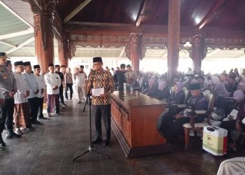 Sinergi Kemenag dan Pemkab Jepara : Jamaah Calon Haji Jepara telah dilepas dari pendopo Kabupaten Jepara Menuju Ke Baitullah