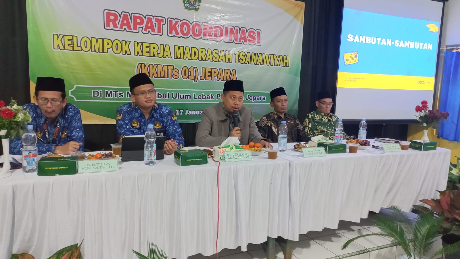 Kepala Kemenag Jepara Hadiri Rapat Koordinasi KKMTs 01 di MTs Matholibul Ulum Lebak