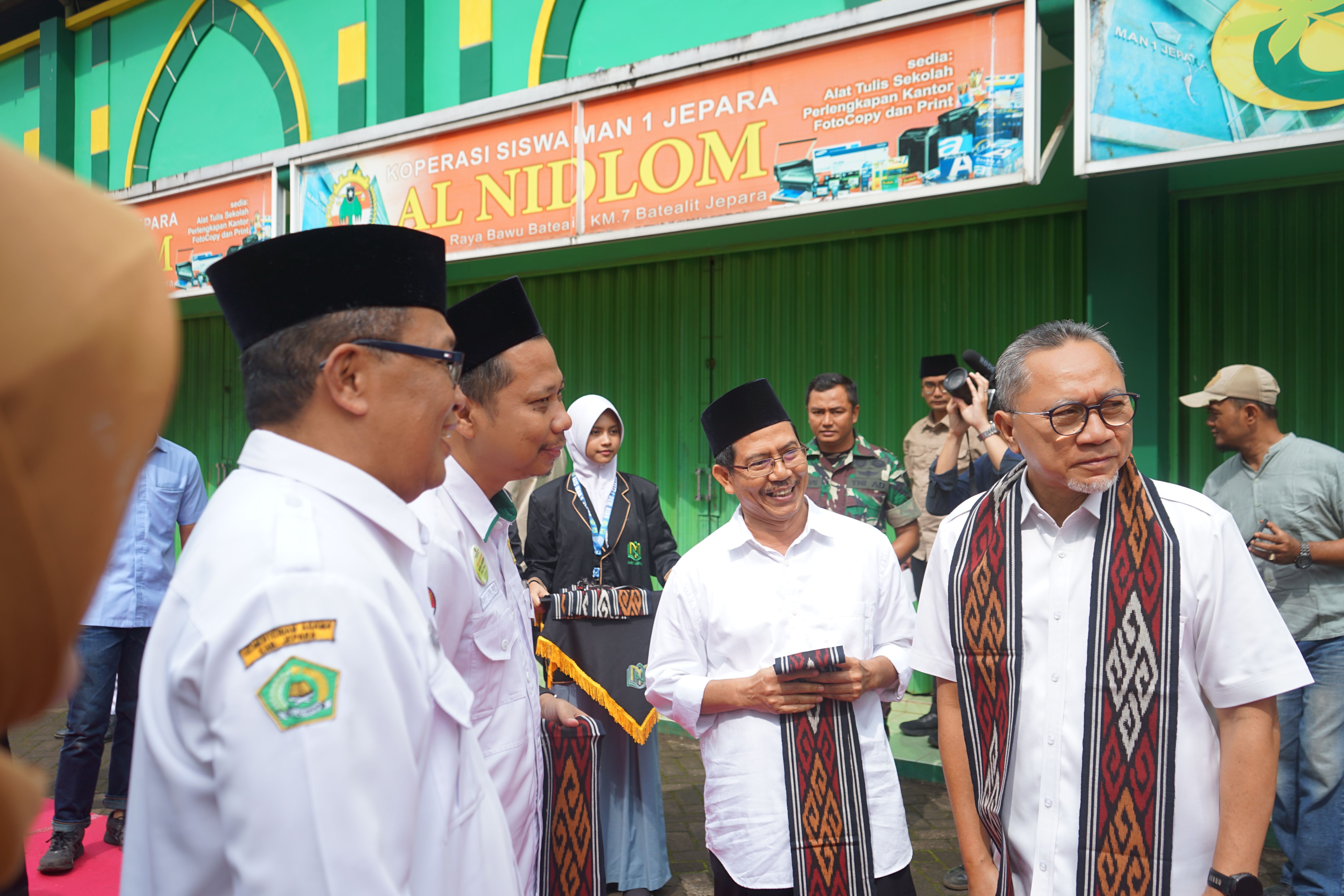 Menko Pangan RI Kunjungi MAN 1 Jepara, Penguatan Literasi Pangan dan Program Makan Bergizi Gratis