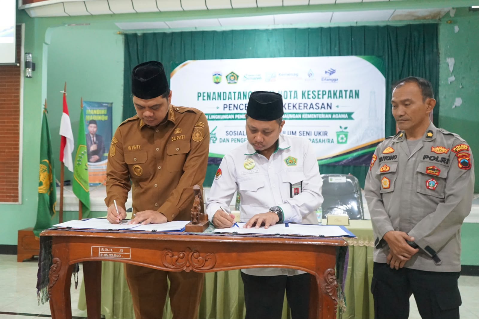 Penandatanganan Nota Kesepakatan Jadi Komitmen Bersama Wujudkan Satuan Pendidikan Aman dan Ramah Anak