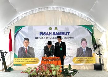Estafet Kepemimpinan MTsN 2 Jepara, Komunikasi dan Kolaborasi Jadi Kunci