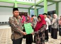 Apresiasi Pengabdian dan Kinerja, Kankemenag Jepara Serahkan SK Pensiun dan Kenaikan Pangkat